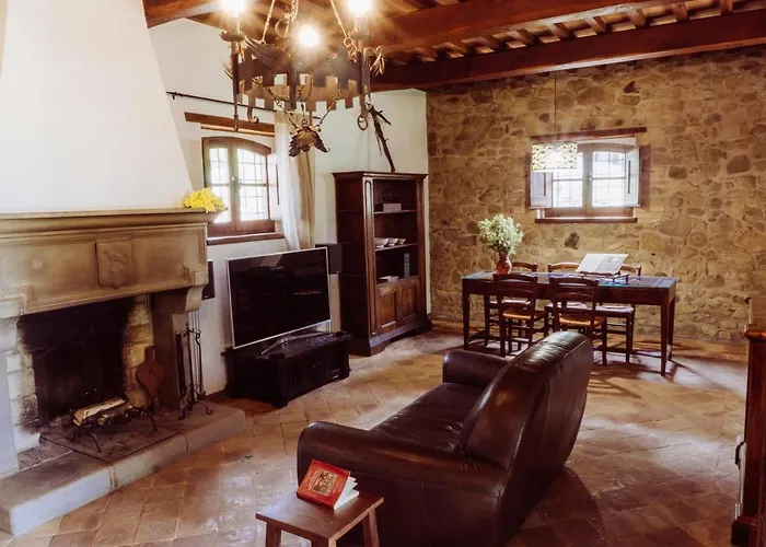 Villa Comunalia By Mmega