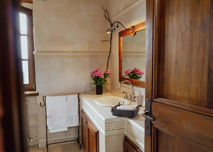 Villa Comunalia By Mmega *